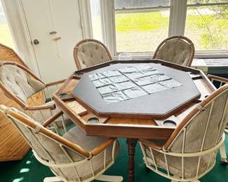 Poker Table