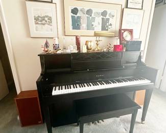 Kawai Spinet Black Lacquer Piano