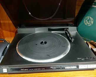 Technics Turntable SL-L25