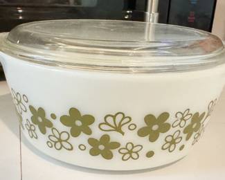 Pyrex Crazy Daisy