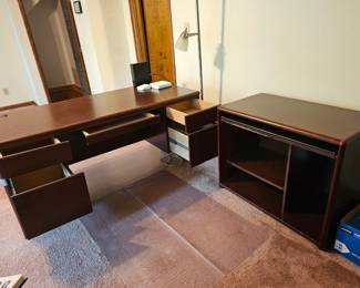 $200 NOT at the Pr$200 Pickup in Huntsville NOT at the Priceville House 3 piece office desk Desk 29 1/2" D x 65 1/2" W x 29 1/2" H  Filing Cabinet 19 1/2" D x 31 1/2" W x 30 1/2" H  Computer Desk 19 1/2" D x 36" W x 29 1/2" H