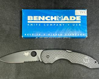New in Box Benchmade 840SBT Ascent - Rare