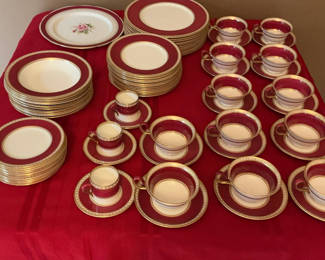 Lot 6: Wedgewood Service For 12