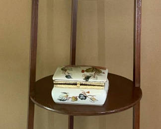 Lot 39: Vintage Muffin Stand And Ceramic Collectibles