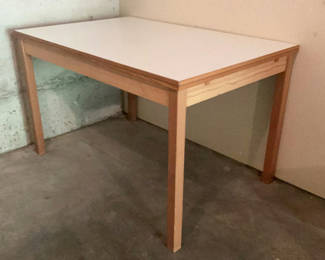 Lot 68: Workshop Table, Expandable