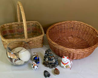 Lot 43: Small Animal Figurines, and more