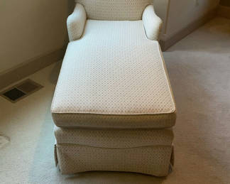 Lot 51: Bedroom Chaise  or Fainting Couch