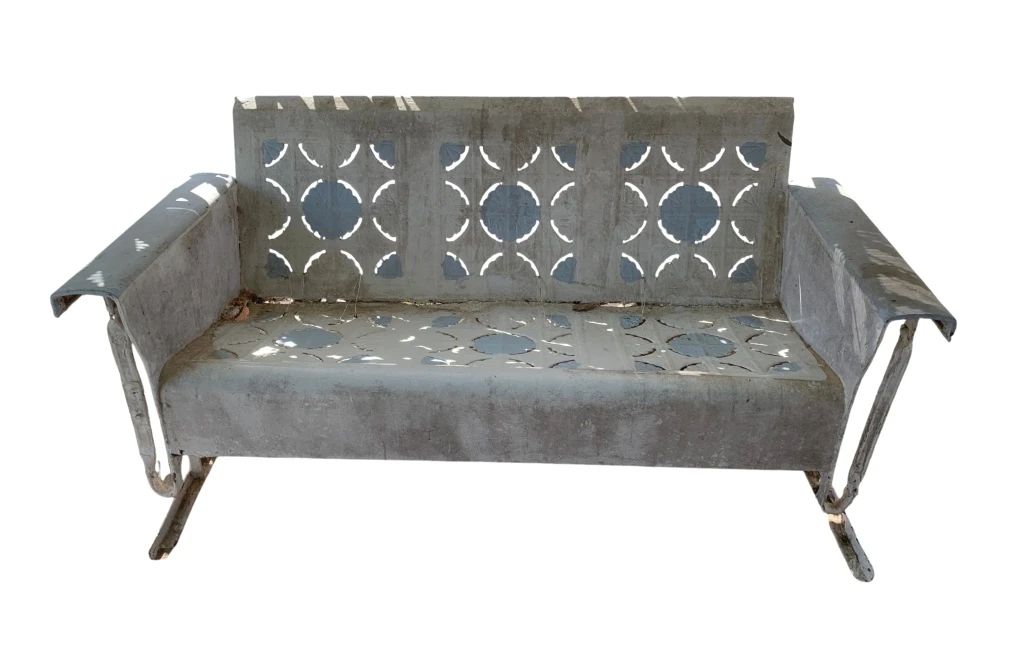 1 - Metal Glider Rocker - 69 x 29 x 33