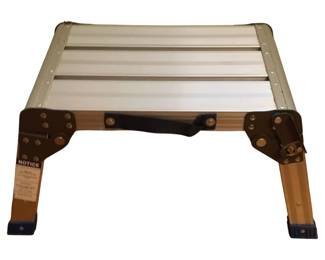 55 - Haul Master Metal Step Stool - 20 x 13 x 13