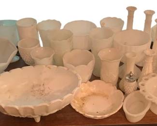 189 - Lot of Assorted Milk Glass Items