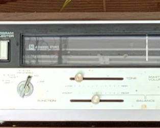 517 - Sanyo AM/FM Stereo Reciever - 18.5 x 5.5 x 15 (Description): Used as is electric/electronic/mechanical  item. No guarantee all components, untested.