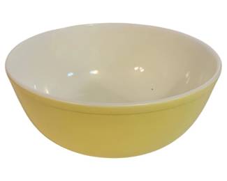 149 - Pyrex Bowl - 10.5" Round