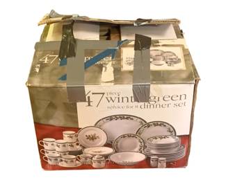 230 - 47pc Wintergreen Dinner Set in Box