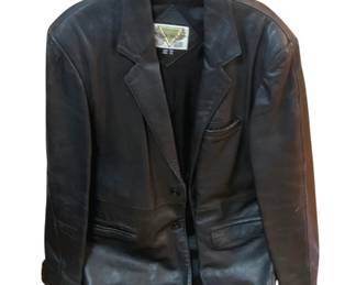 104 - Phase 2 Men's Jacket Size 44 Reg