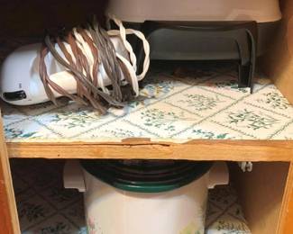 138 - Cabinet Lot of Assorted Cooking Items (Description): Used as is electric/electronic/mechanical  item. No guarantee all components, untested.