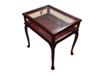 433 - Display Case Table - 22.5 x 17 x 24
