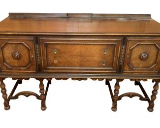 220 - Vintage Berkey & Gay Sideboard & Buffet (Description): 22 x 67 x 40 - missing one pull