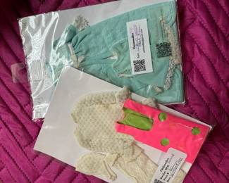 Tons of Vintage Barbie Clothes 
