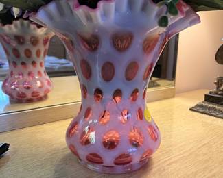 Fenton Coin Dot Vase 
