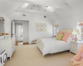 MLS PHOTO NOT ALL ITEMS AVAILABLE