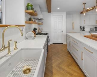 MLS PHOTO NOT ALL ITEMS AVAILABLE