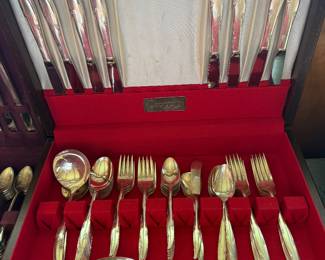 Community Silver Flower set