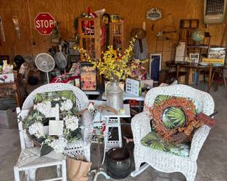 Garage-Wicker chair/rocker