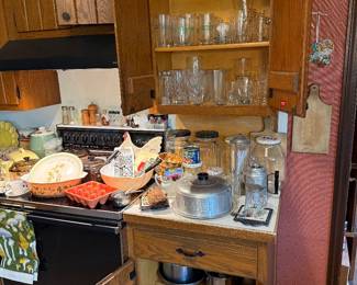 Kitchen-Revere-ware, glassware(seven oaks) 