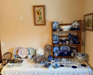 Dining Room-Blue & White:blue Willow, Spode, bottles, sponge ware, Milk glass compote