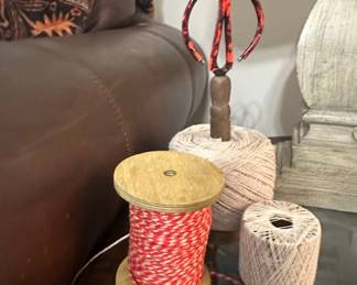 Vintage Marbled Handle Scissors with Red & White Baker's Twine Spool