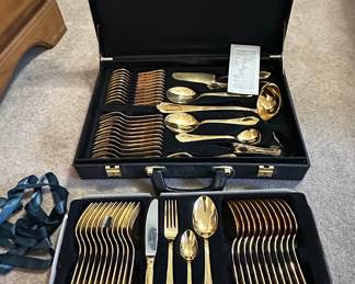 SBS Bestecke Solingen 72-Piece 23/24 Karat Gold Plated Cutlery Set