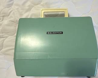 Daughter Portable Sewing Machine