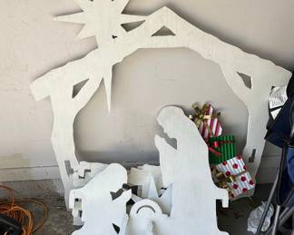 Wooden Nativity Scene Set