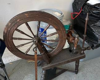 Antique Wooden Spinning Wheel