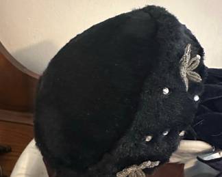 Vintage Black Fur Felt Toque Hat with Rhinestone Brooch