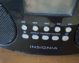 Insignia NS-B4111 CD Boombox with AM/FM Tuner