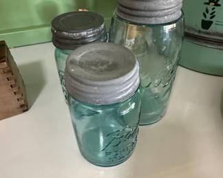 Ball "Perfect Mason" Blue Glass Mason Jar with Lid