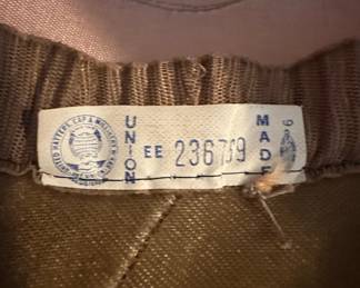 Vintage Ladies Velvet Hat with Feather and Veil