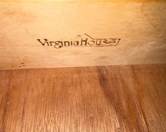Nice three-piece oak Virginia house bedroom set