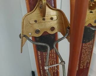 Pair vintage cross country skis w/poles  Norefjell Bonna