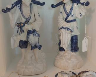 Pair of orential figurines
