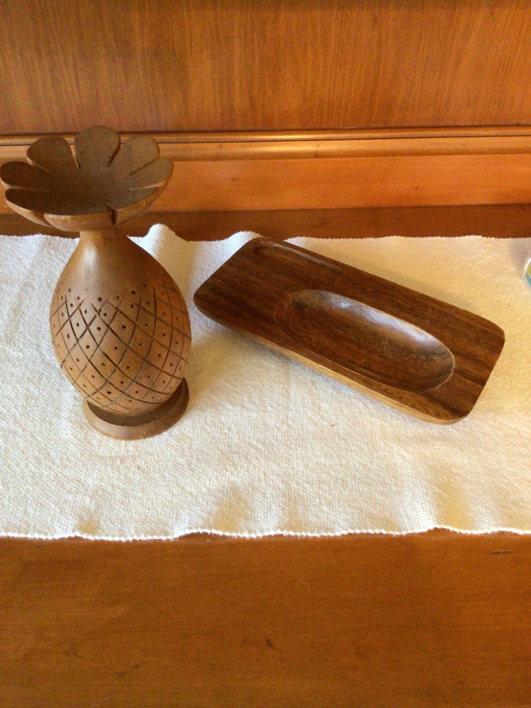 Lot 253: Carved Monkeypod Pineapple Sculpture with Wooden Tray