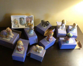 Lot 171: Nativity Collection Figurines on Blue Boxes