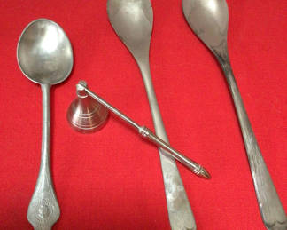 Lot 66: Holland pewter Vintage metal flatware 