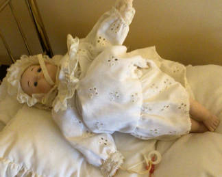 Lot 149: Miniature Brass Bed with Porcelain Doll in White Lace