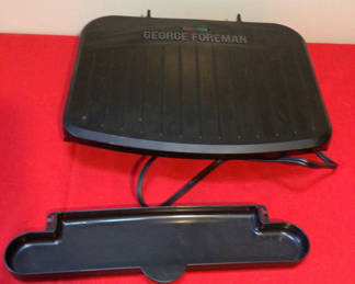 Lot 41: George Foreman electric grill with lid