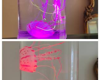 Color changing jellyfish LED aquarium tank mood light