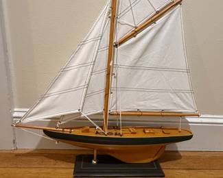 Small Model Sailboat - Gaff Rig; good condition 
