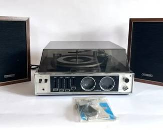 Panasonic SE850 Turntable Stereo Music Center with Speakers