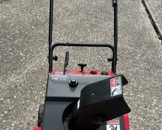 Snowblower Yard Machines By MTD